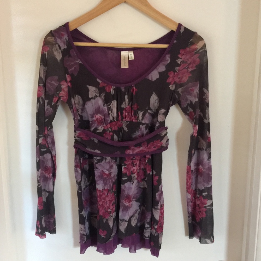 Daisy & Clover top